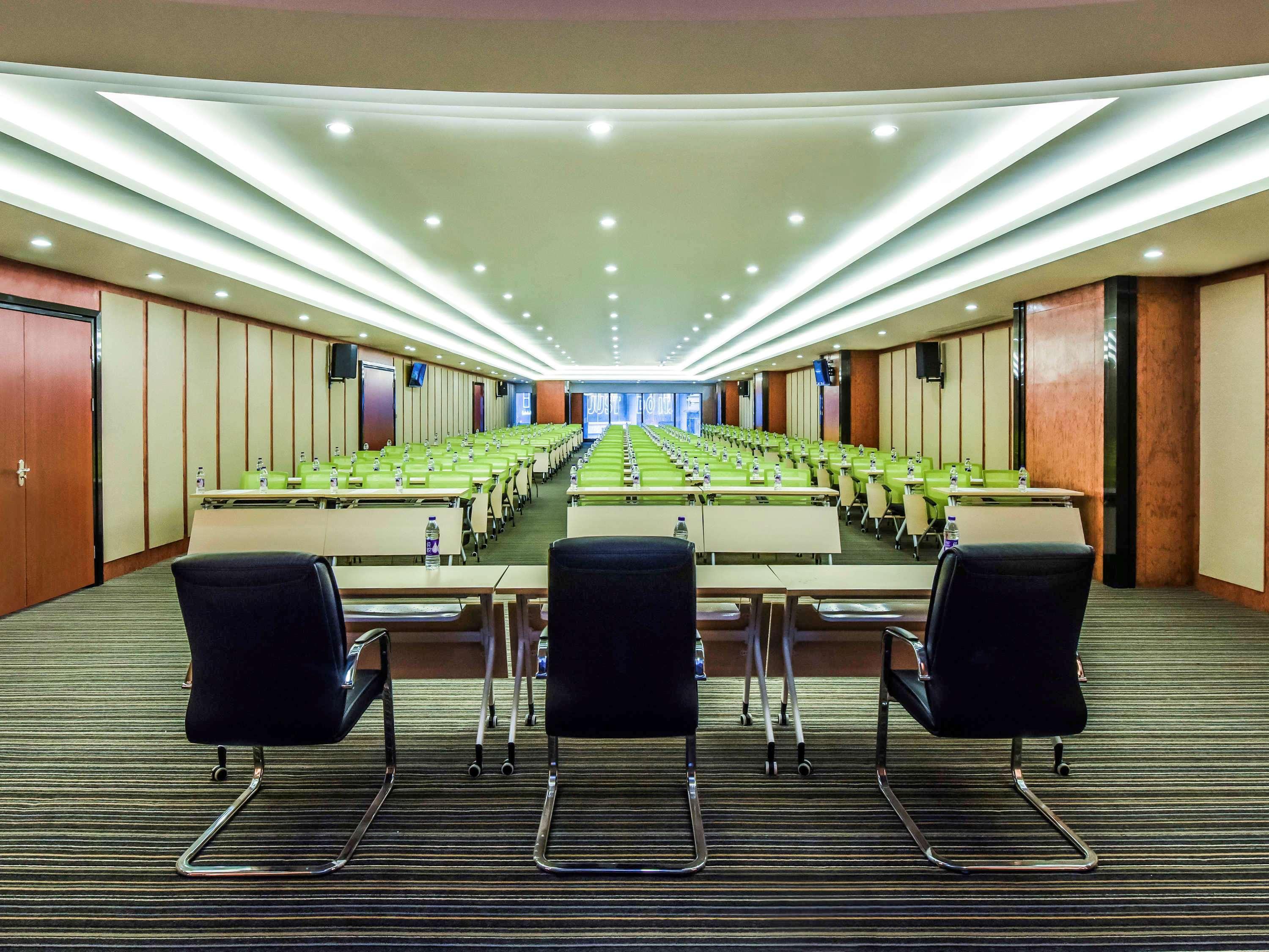 Mercure Chongqing Downtown Esterno foto